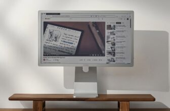 This $1,900 monitor is like utilizing an enormous Kindle Colorsoft