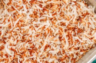 Tips on how to Toast Coconut – Barefeet within the Kitchen