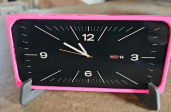 How one can flip your outdated iPhone into an alarm clock