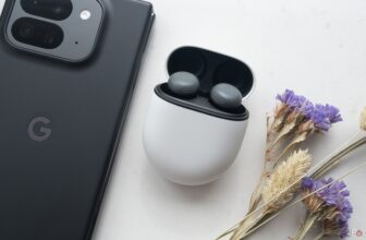 5 merchandise that lock you into Apple and Google’s ecosystems