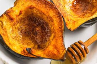 Straightforward Oven-Roasted Acorn Squash (completely caramelized!)